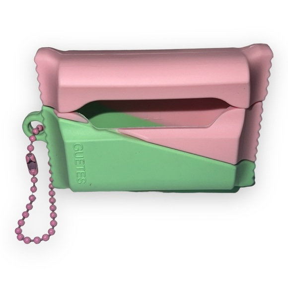 NEW Pink/Green Oreo Cookies AirPods Pro Case Silicone Protective Shockproof Case - Picture 6 of 6